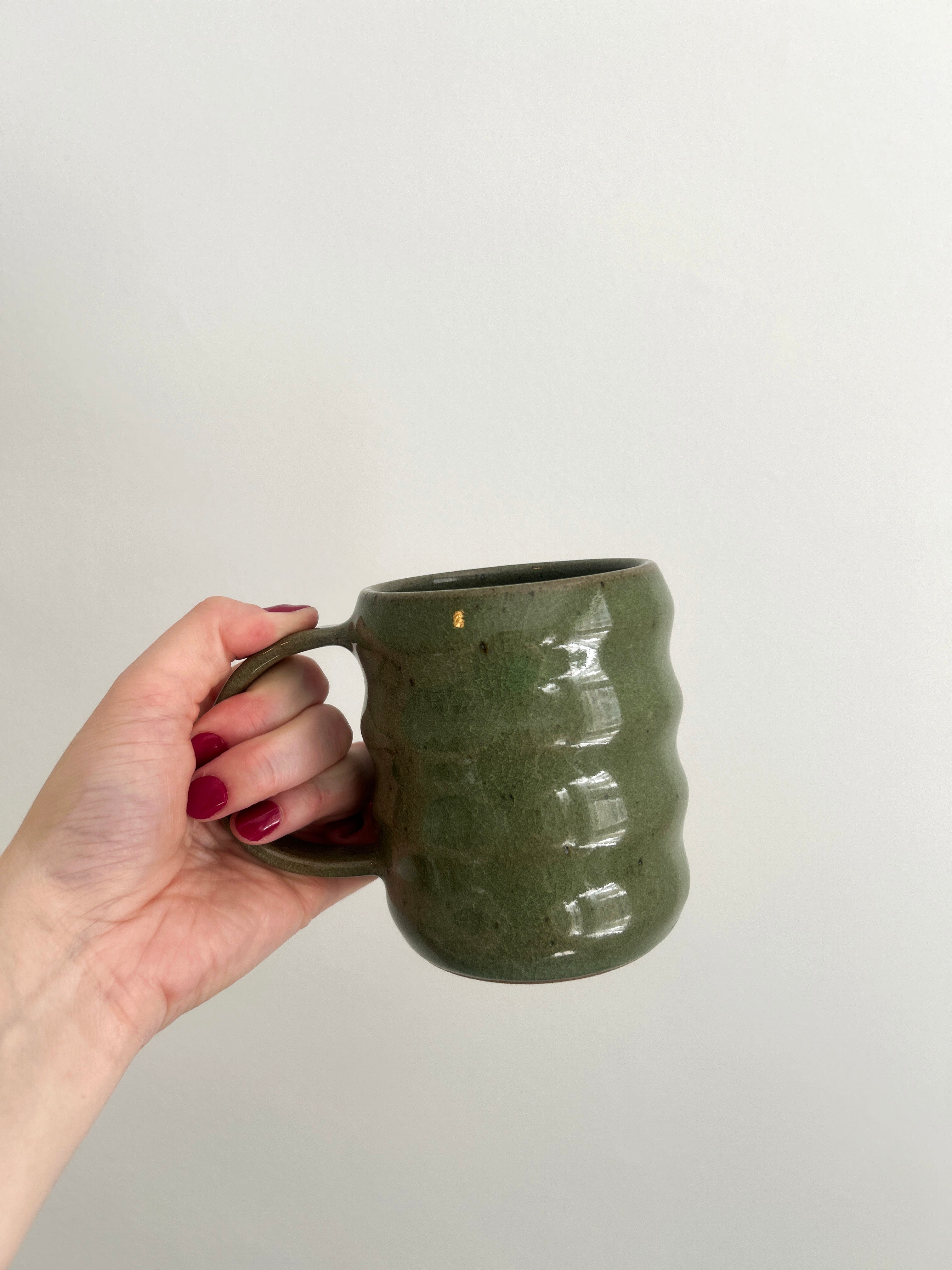 wavy mug