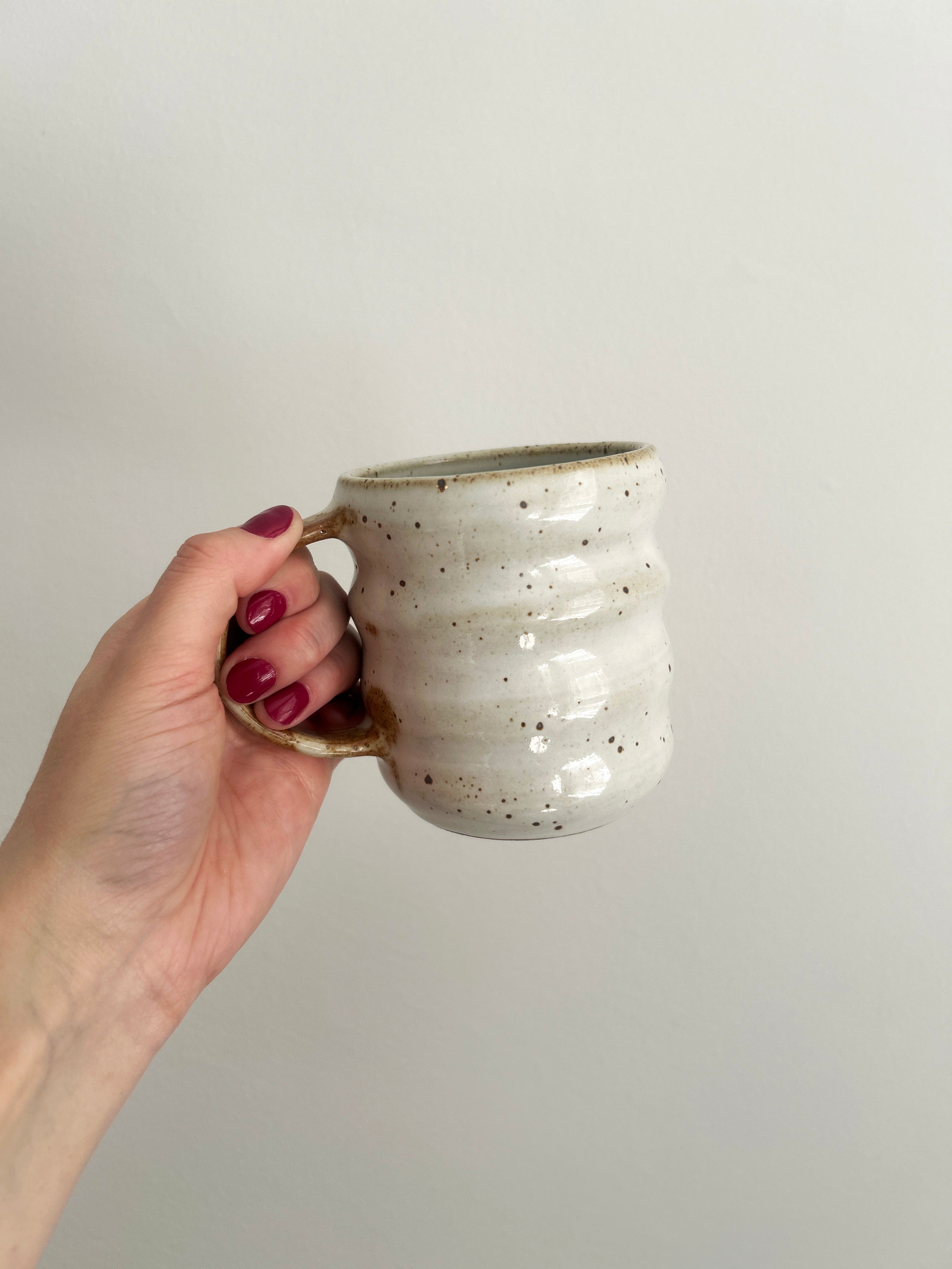 wavy mug